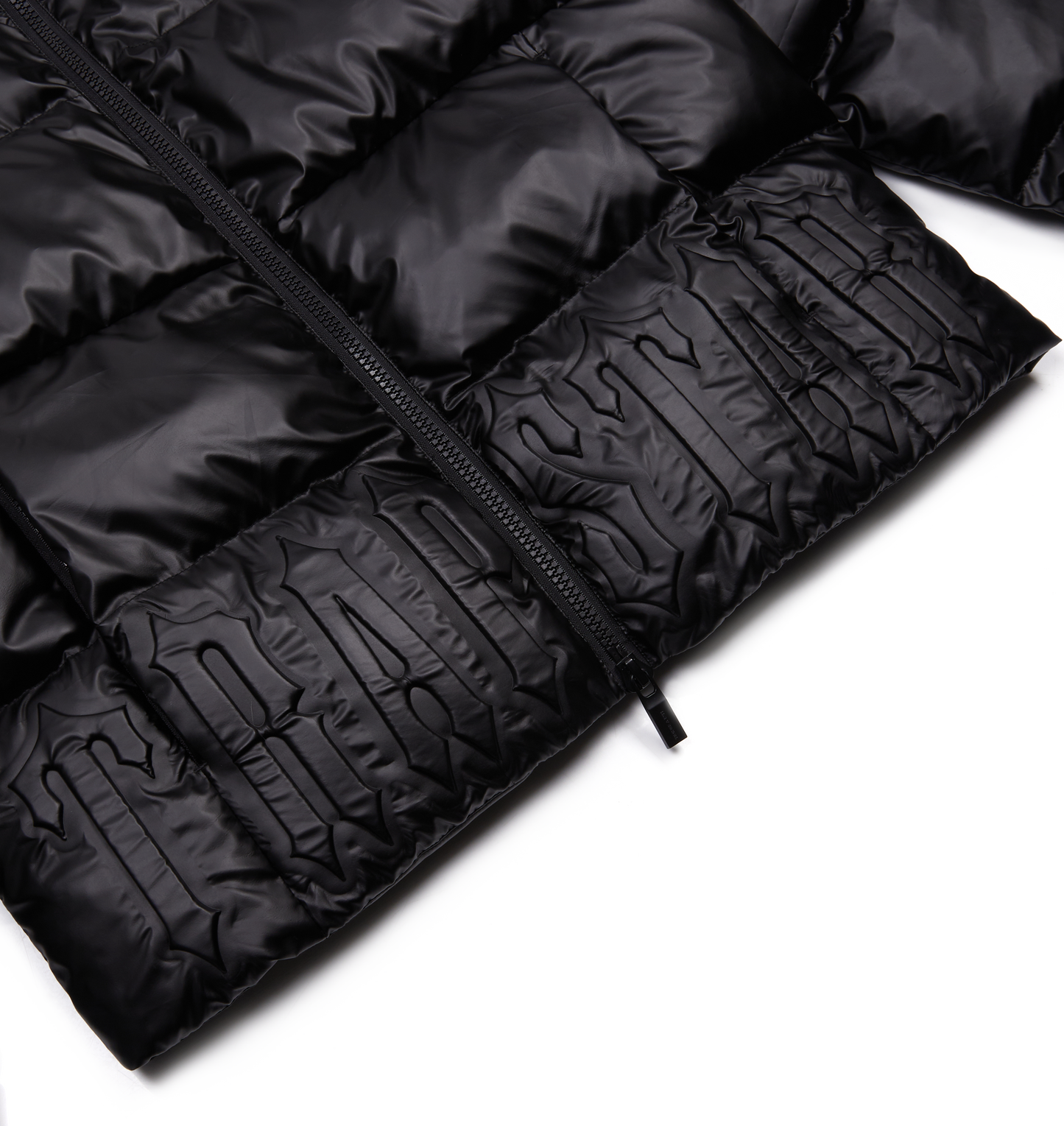 Irongate Embossed Puffer - Matt Black