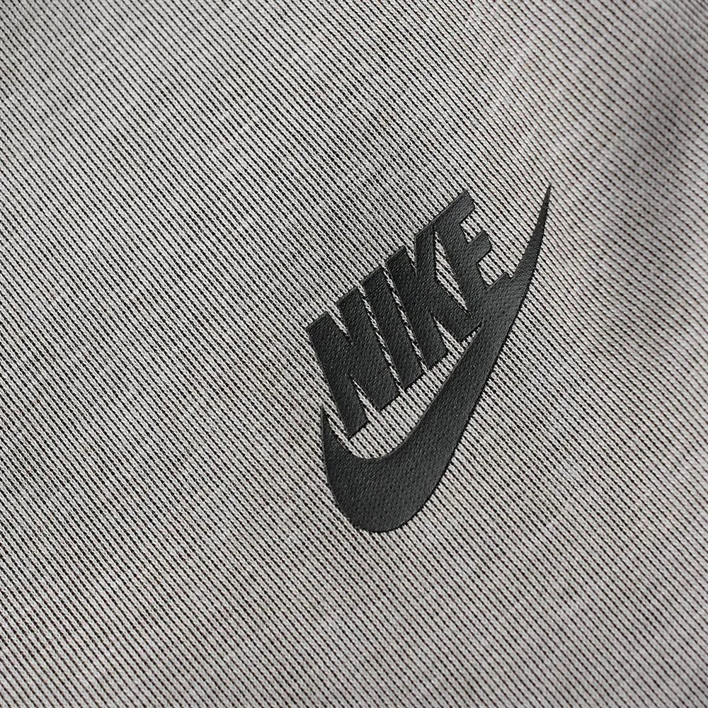 nike tech fleece